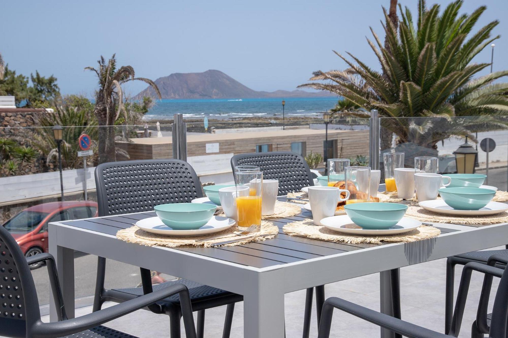 Apartamento 2 Beachfront By Holidays *